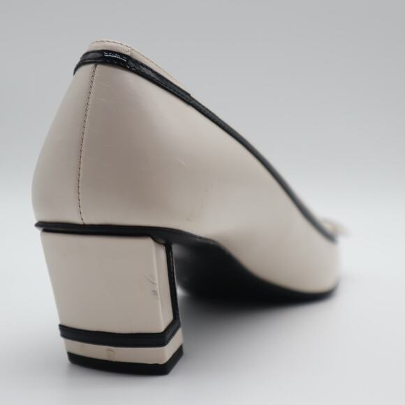 Roger Vivier Black/White Belle Vivier Graphic Med Leather Pumps